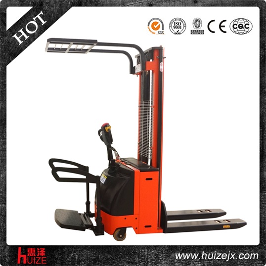 安全防護(hù)型電動(dòng)堆高車(chē) 安全防護(hù)型電動(dòng)堆高車(chē)